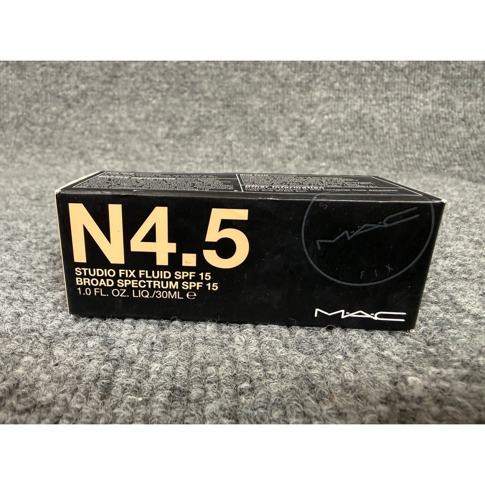 MAC Studio Fix Fluid SPF 15 Foundation N4.5 1.0oz Full Matte Coverage 24H Wear